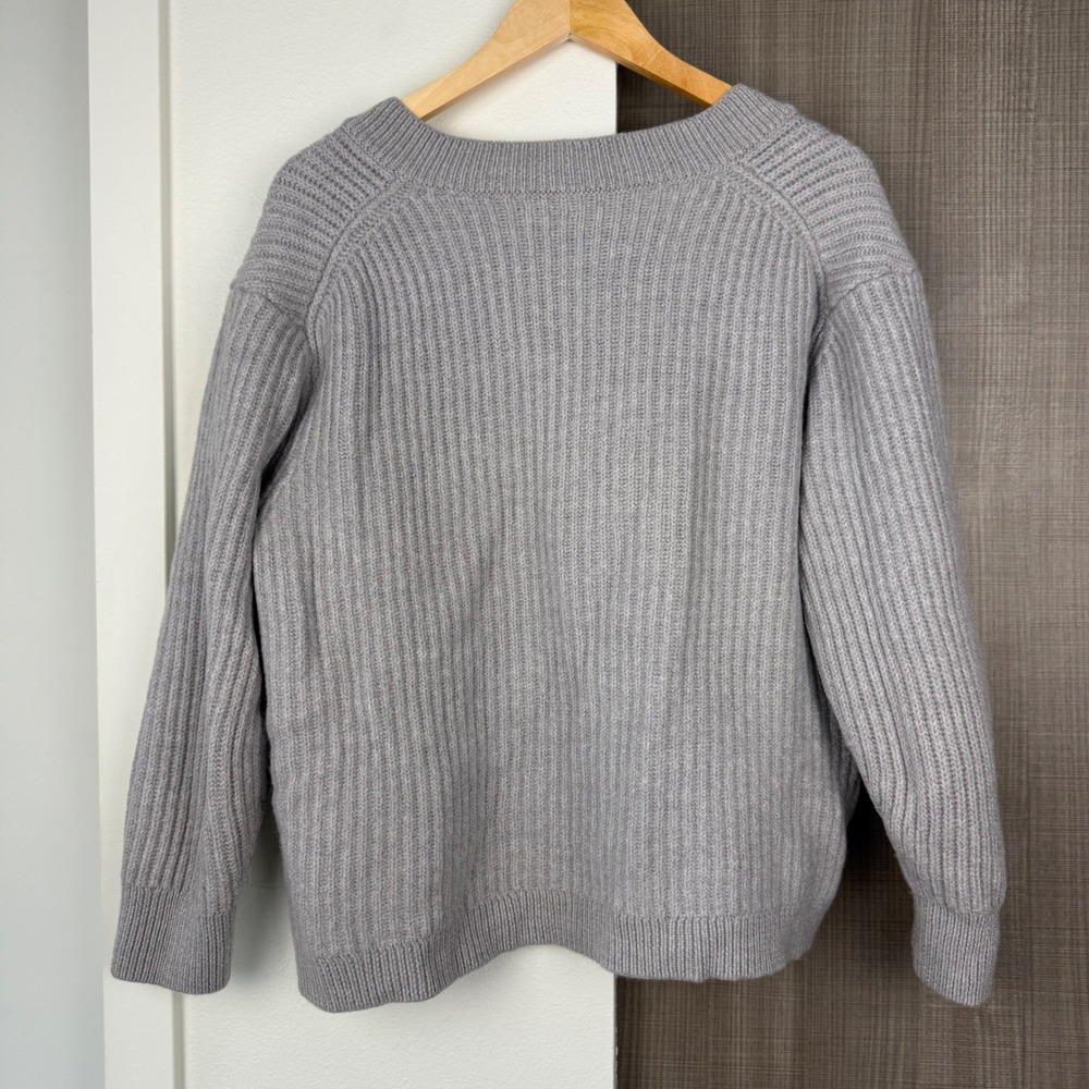 Babaton‎ Aritzia Gray Roger V Neck Sweater Merino Wool Womens Large Heavy Ribbed - Picture 7 of 11